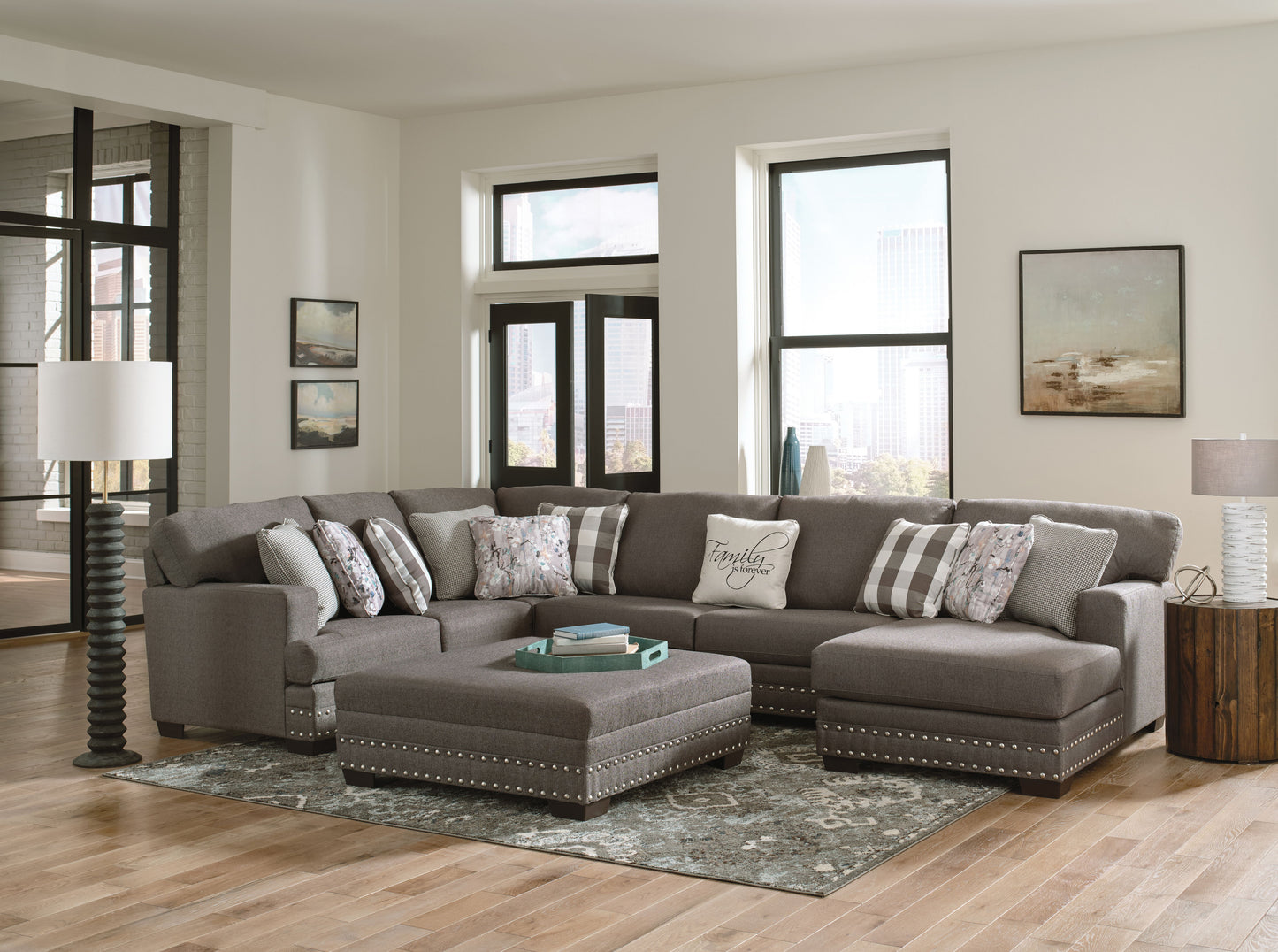 Crawford - Sectional With Ottoman And Pillows