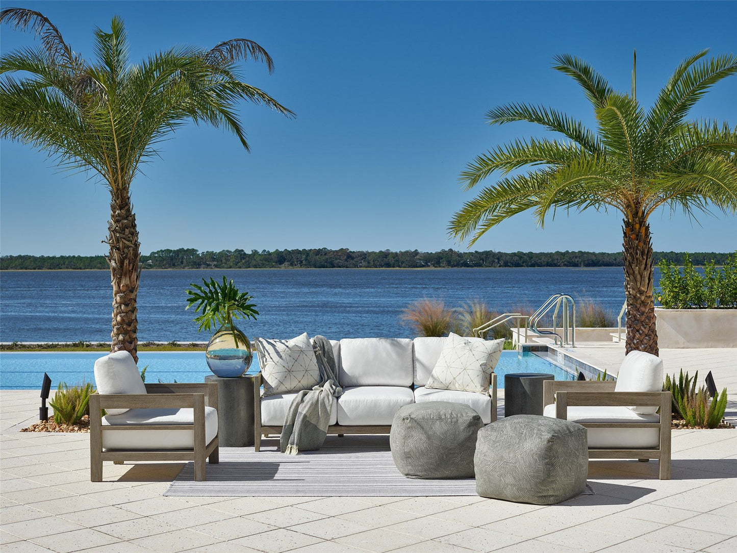 Bottega - Outdoor Ottoman