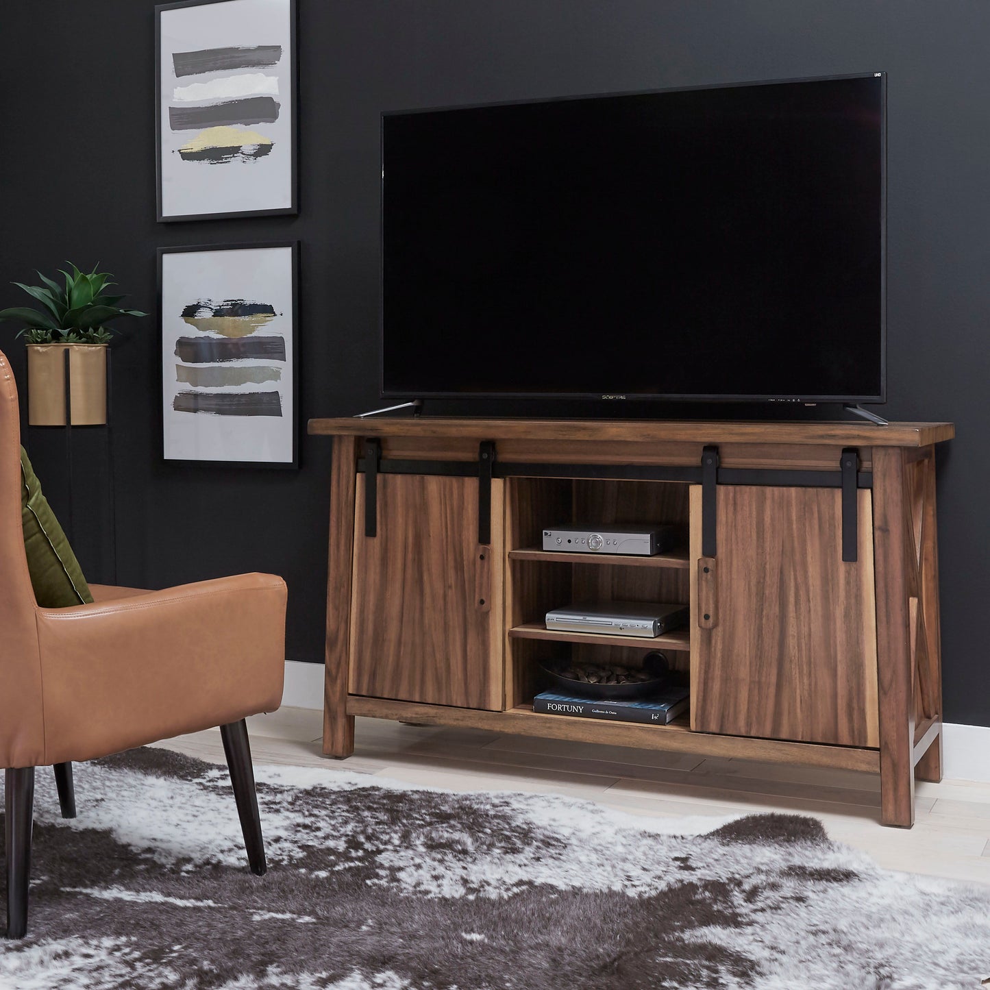 Forest Retreat - Entertainment Center - Brown, Dark - 32"